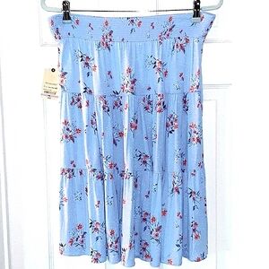(New) St. John's Bay Womens Skirt Blue Floral